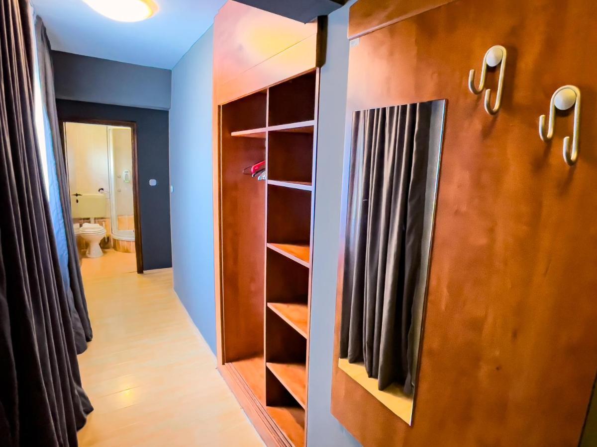 Grand - Premium Rooms & Apartments เซลเซ ภายนอก รูปภาพ